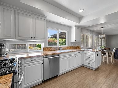 8984 Santa Margarita Rd, Ventura, CA 93004