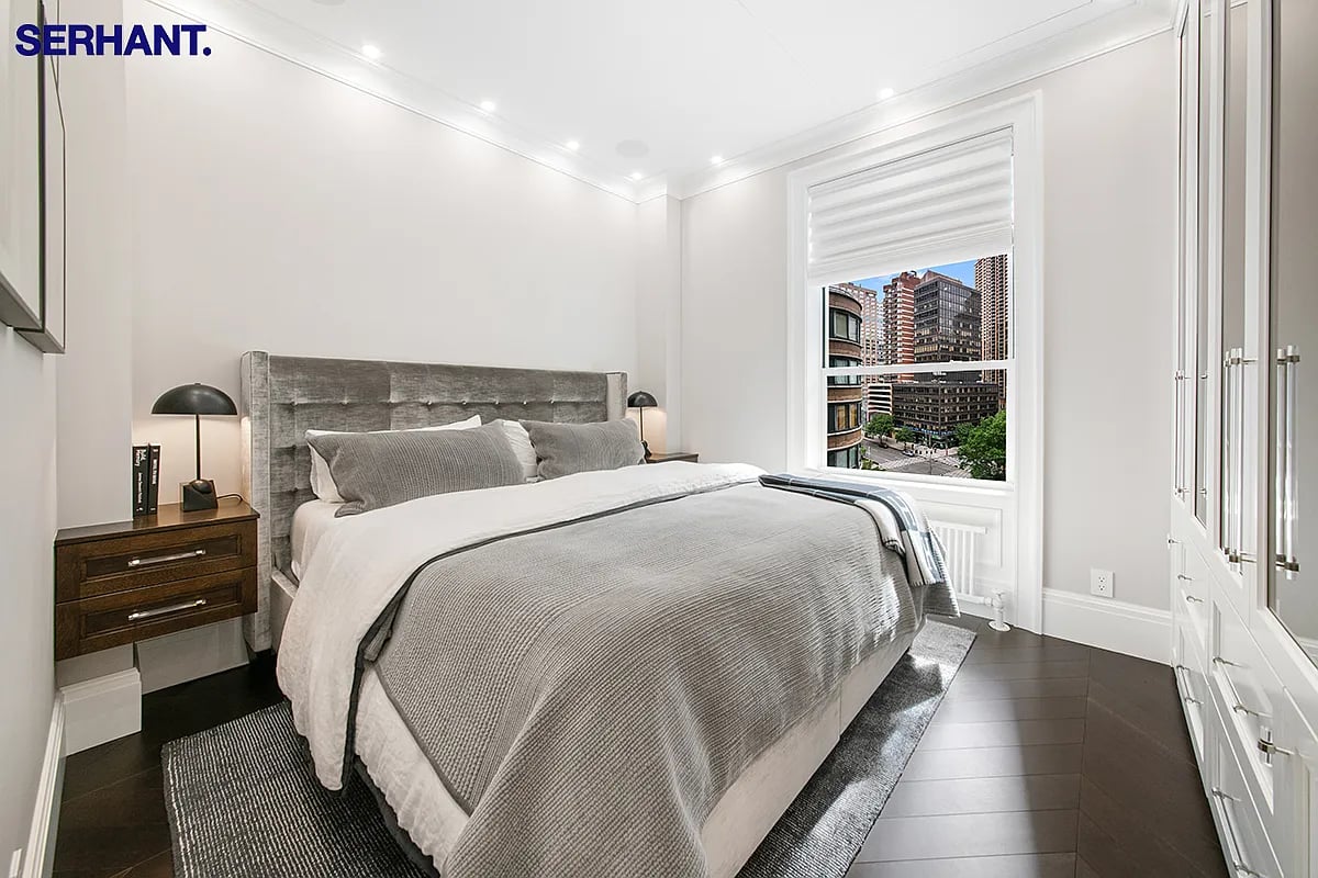 140 W 69TH Street DPLX81