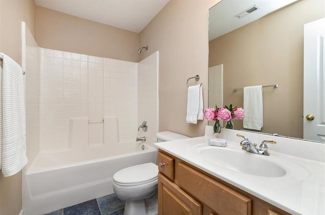 12225 Orchardgrass Ln