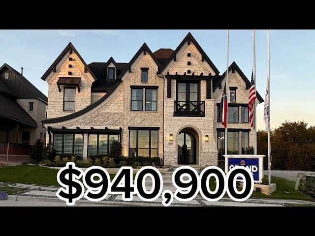 Touring a $940,900 modern luxury home in McKinney, Texas!