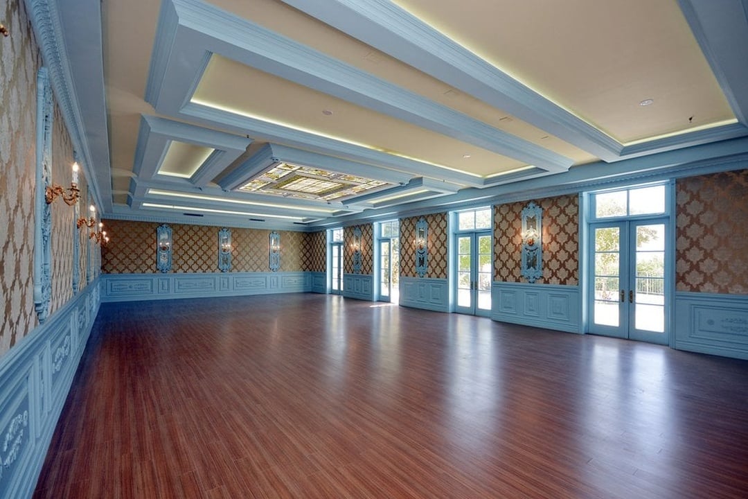 Grandeur Retreat