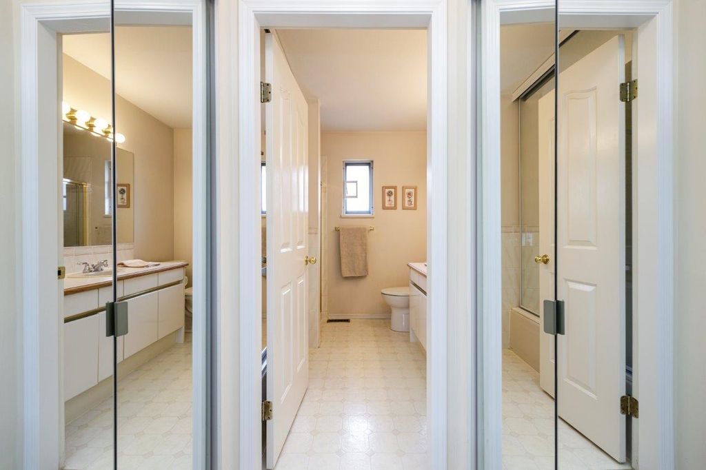 1652 Mahon Ave, #2