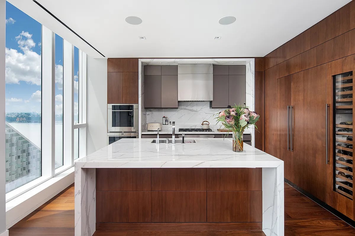 One West End Ave - 4 Bed | 4.5 Bath - Buyer Representation