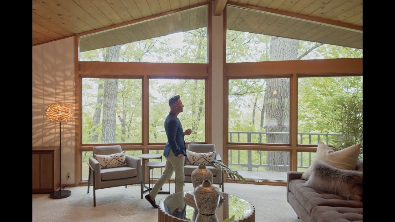 Showing you around - 2439 Sherwood Hills Road, Minnetonka