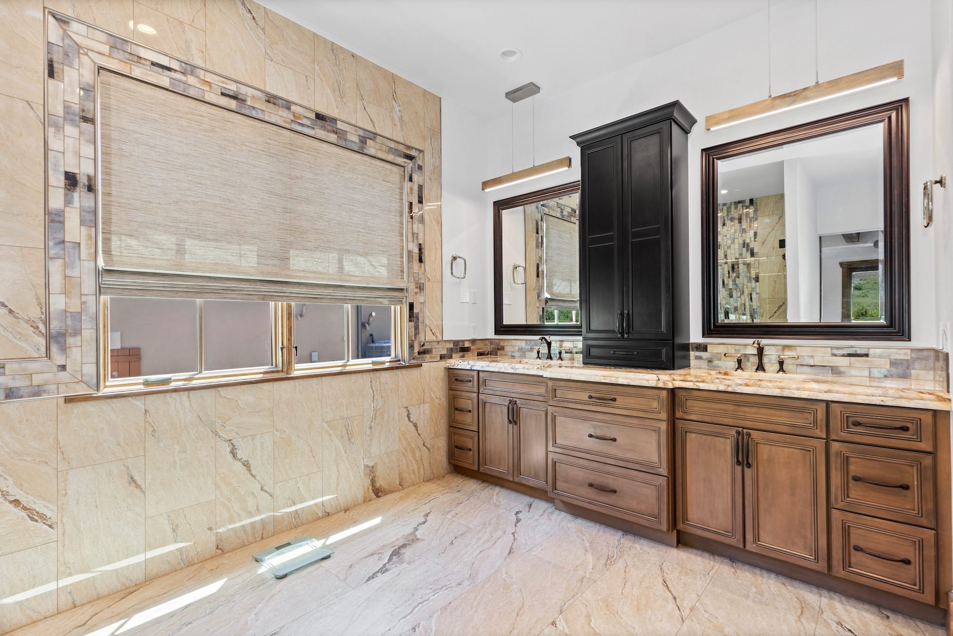 8278 Raphael Lane
