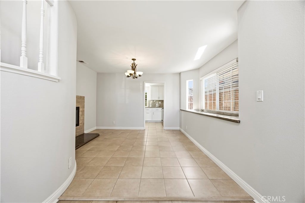 3129 San Helena Dr