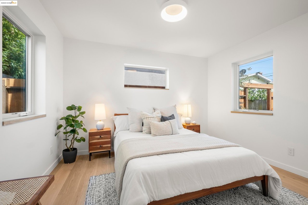 2514-2516 Mathews St