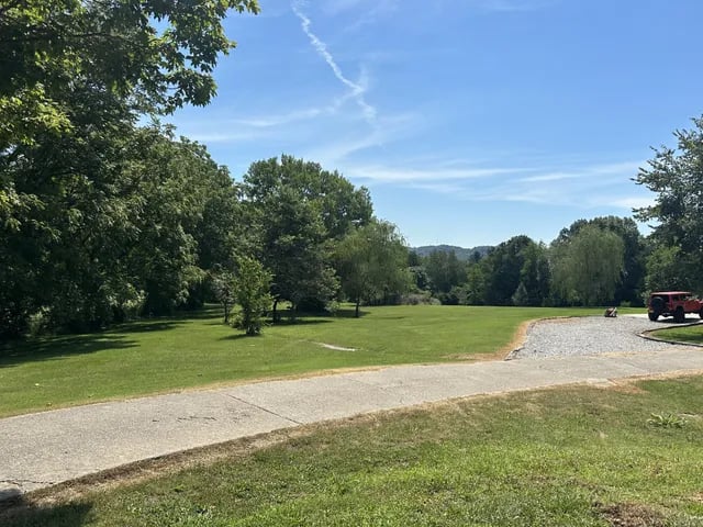 3114 Blazer Rd