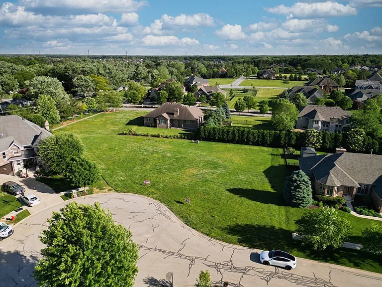 24817 Petit CT
