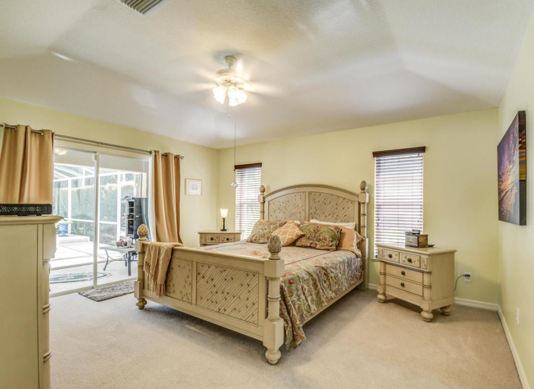 214 SW Fernleaf Trl