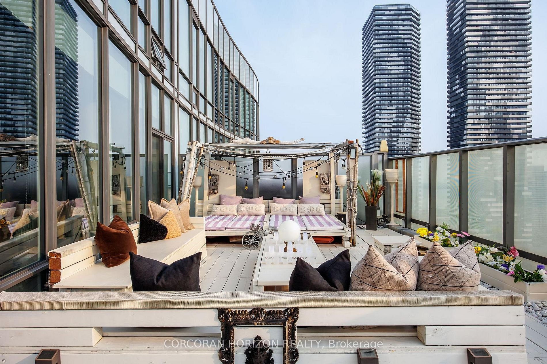 PENTHOUSE WITH THE PERFECT VIEWS