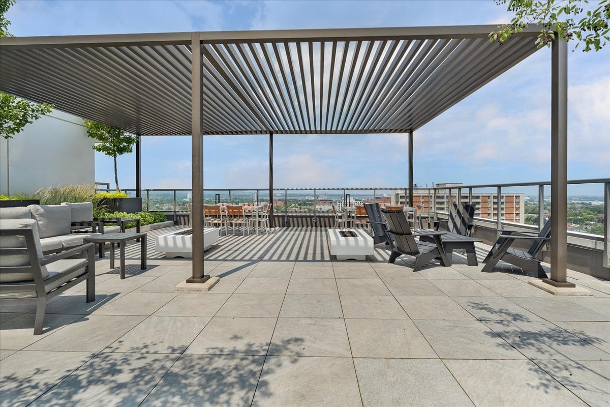 212 King William Street Unit: 513
