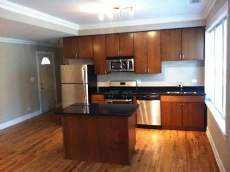 7330 N Damen Ave #2