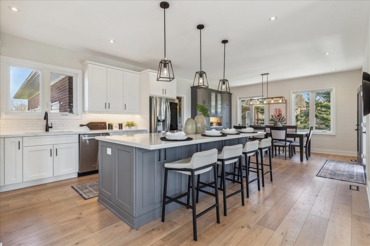 16 Goodwood St, Uxbridge