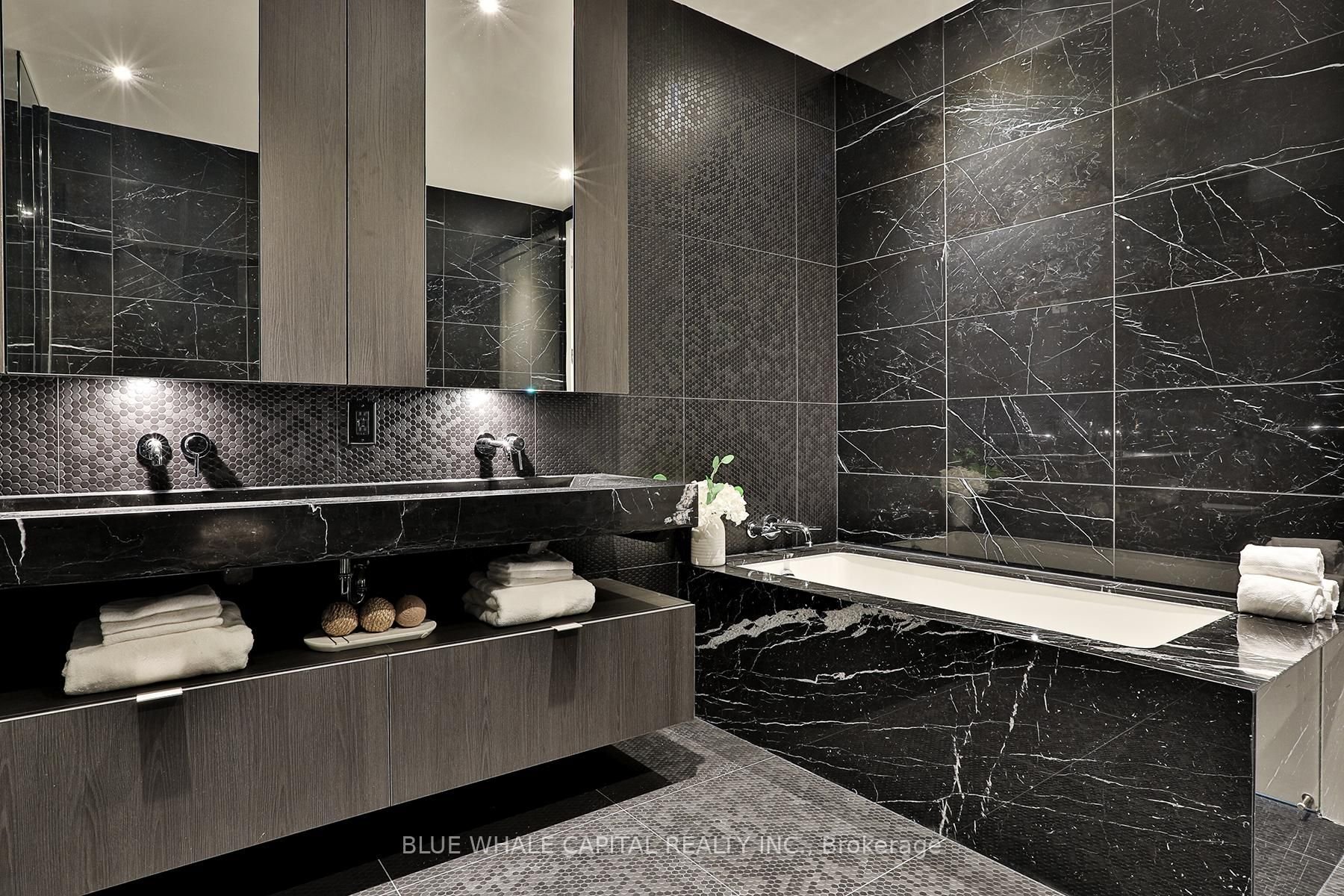 11 YORKVILLE PENTHOUSE 