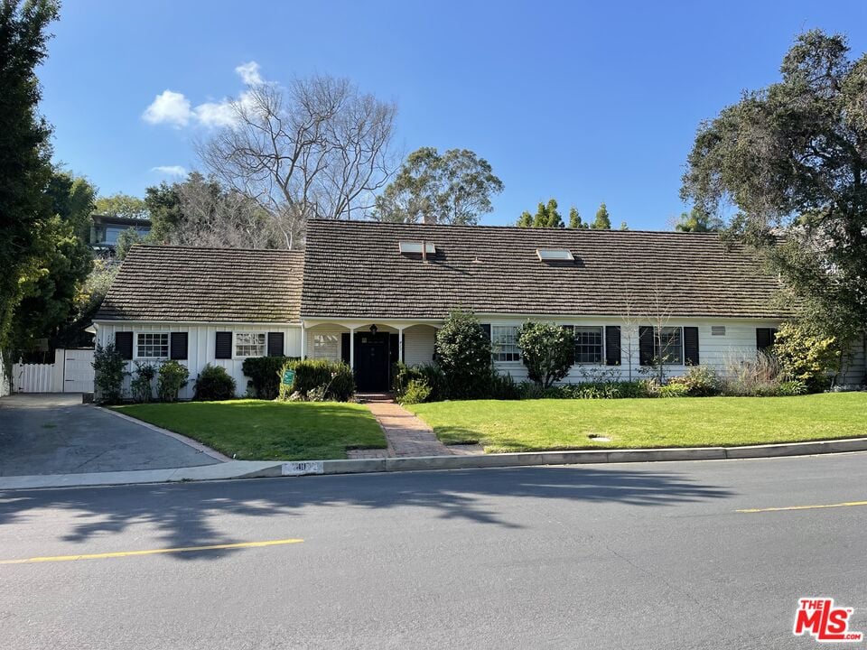 411 Homewood Rd