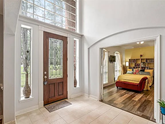 15019 Timbershire Ct