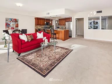 650 Bellevue Way NE # 3501