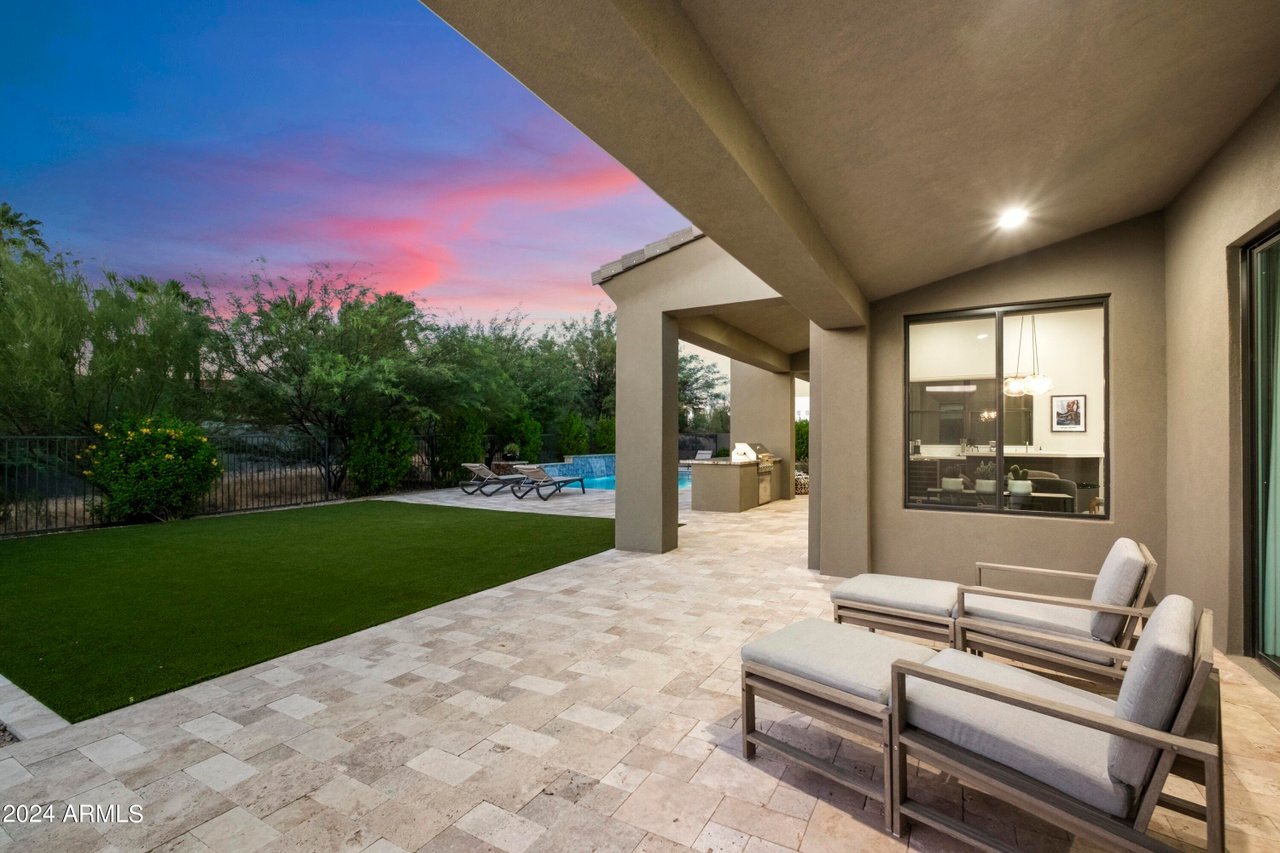 8742 E Woodley Way