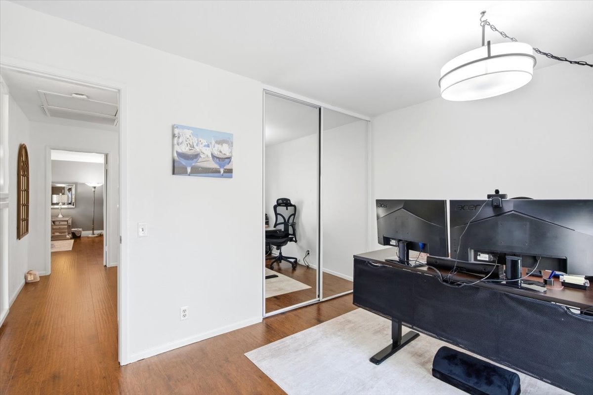 23956 Copenhagen St, Mission Viejo, CA 92691