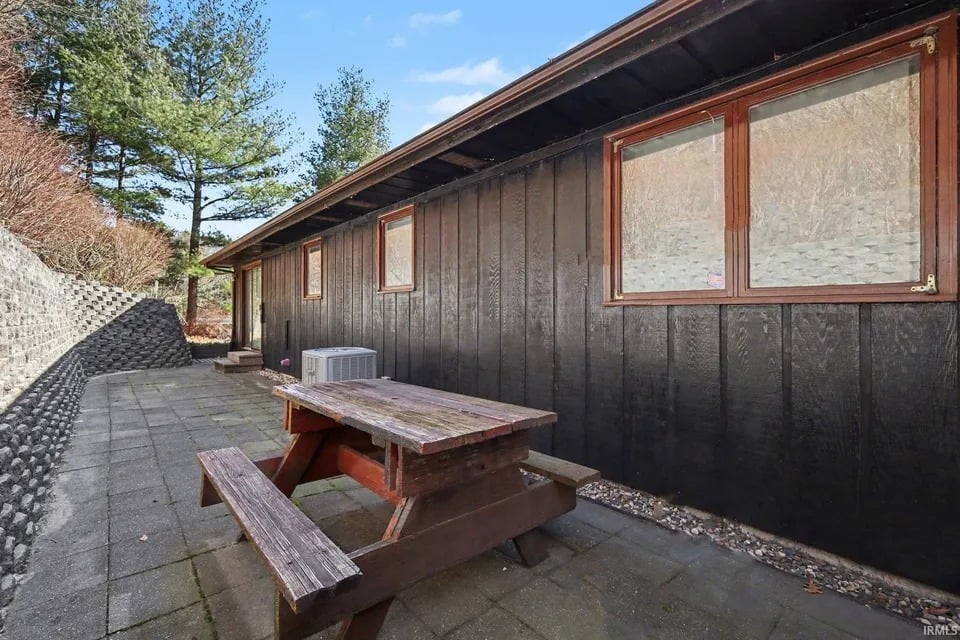 62 Ski Hill Rd