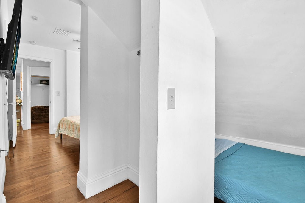 Boutique South Beach Hotel Sells by Luca Migliore