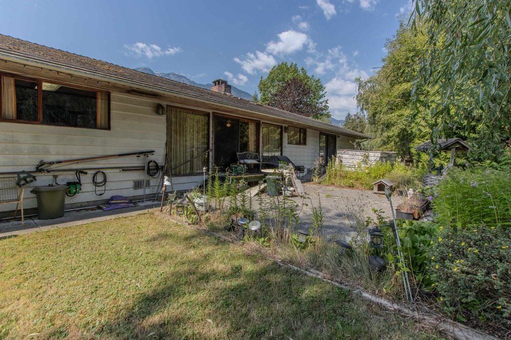 41560 Government Rd