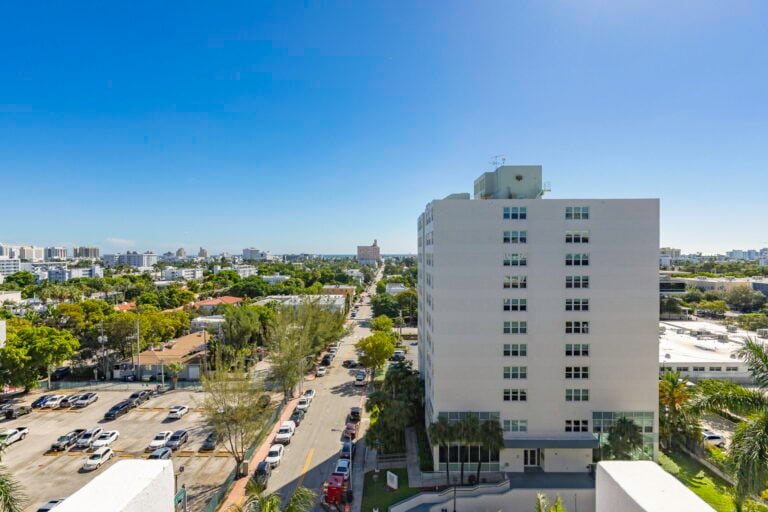 Stunning Rare South Bay Club Penthouse | 800 West Ave #PH22