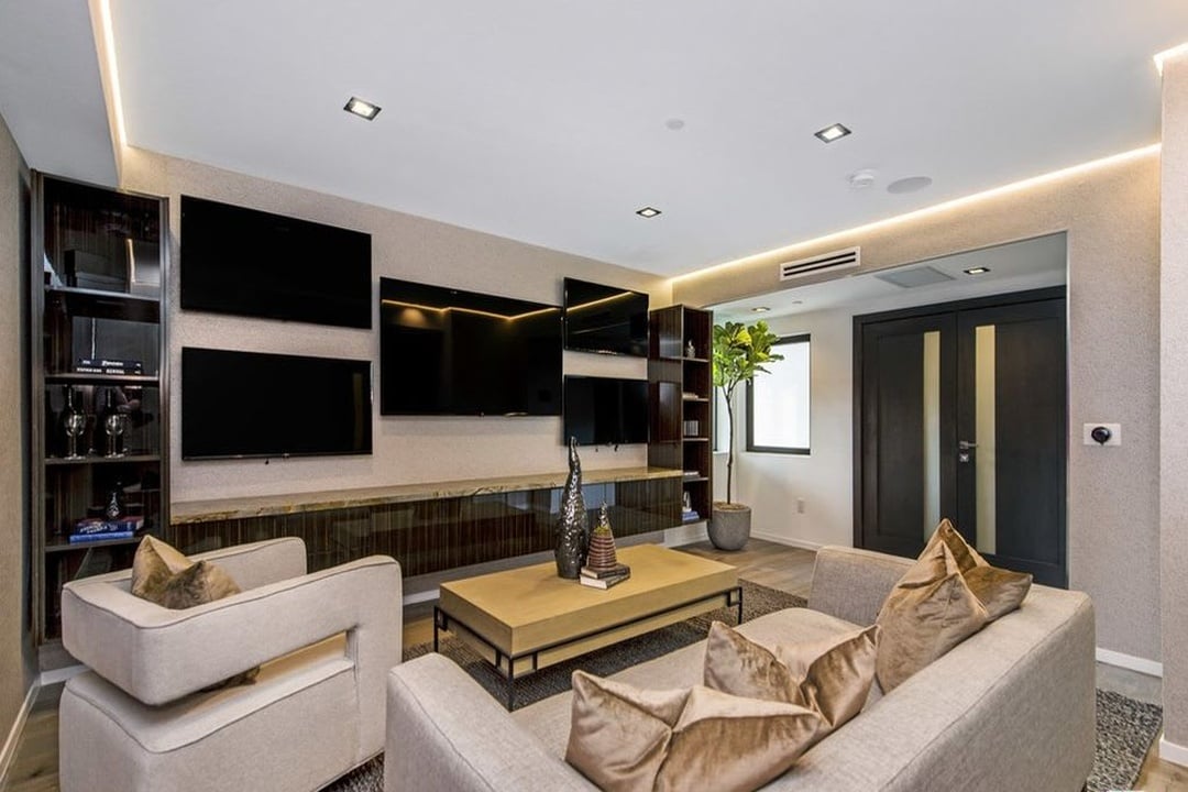 Estate Grandeur