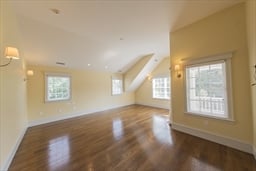 17 King Philip Rd.