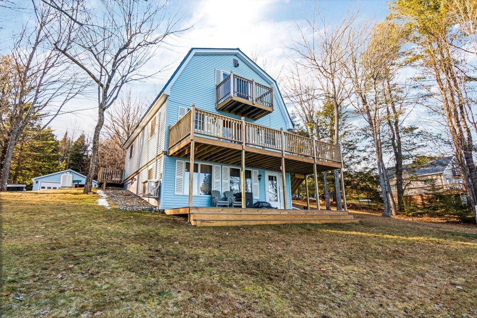36 Worcester Way Lincoln, ME 04457