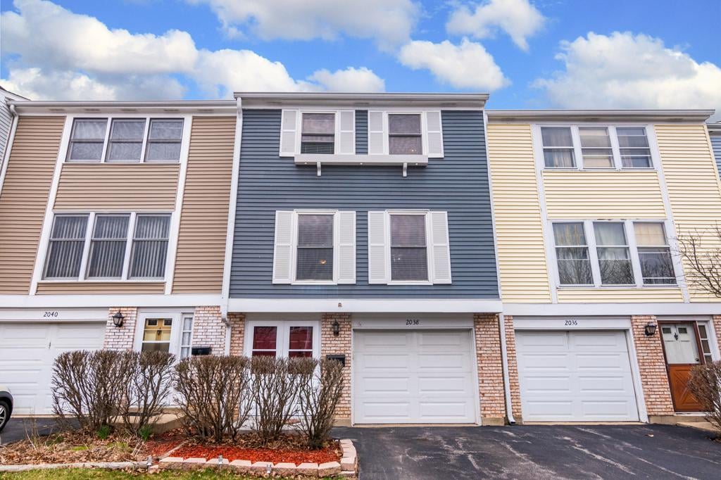 2038 Stanley Ct