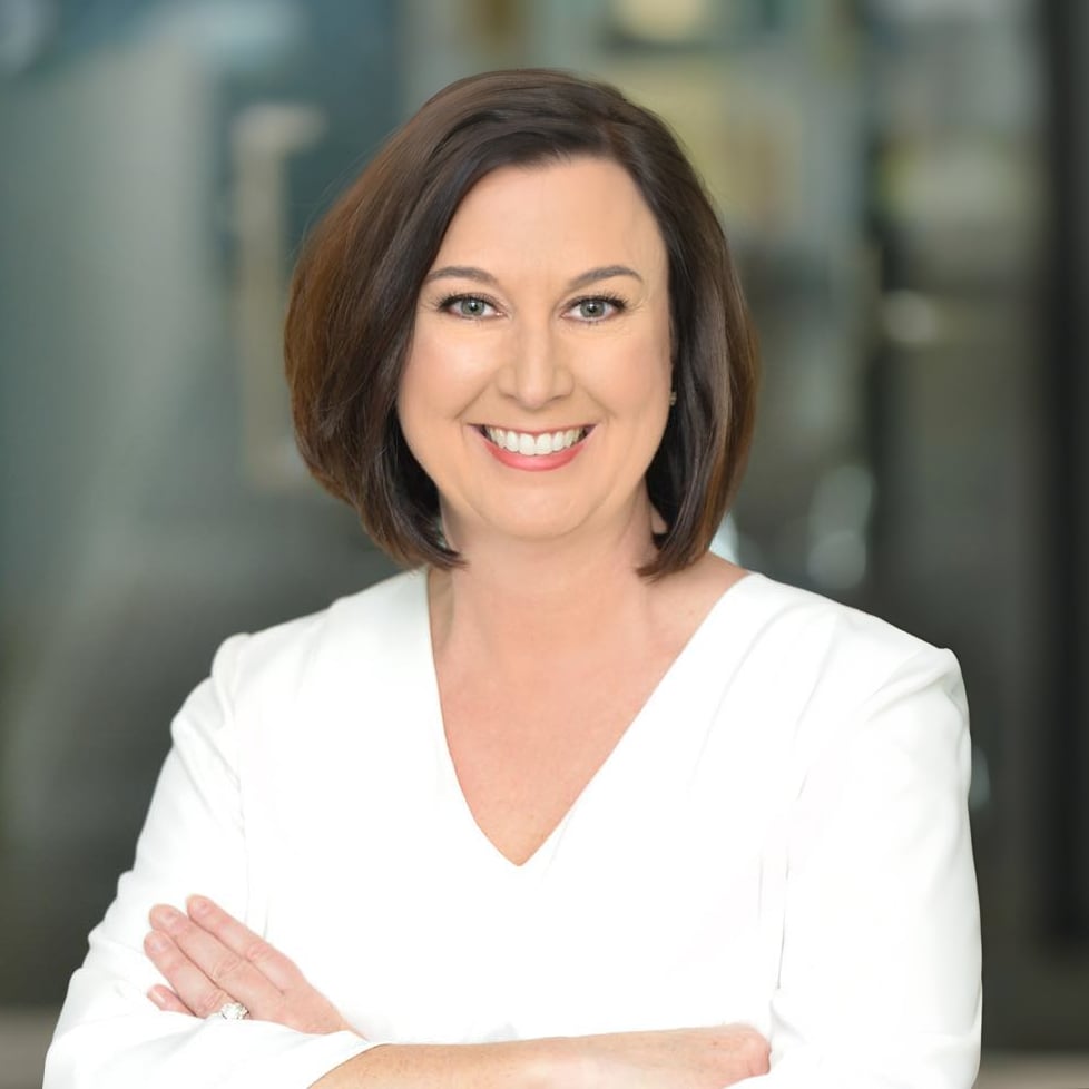 Mandy Thompson Alpharetta, GA Real Estate Agent Headshot
