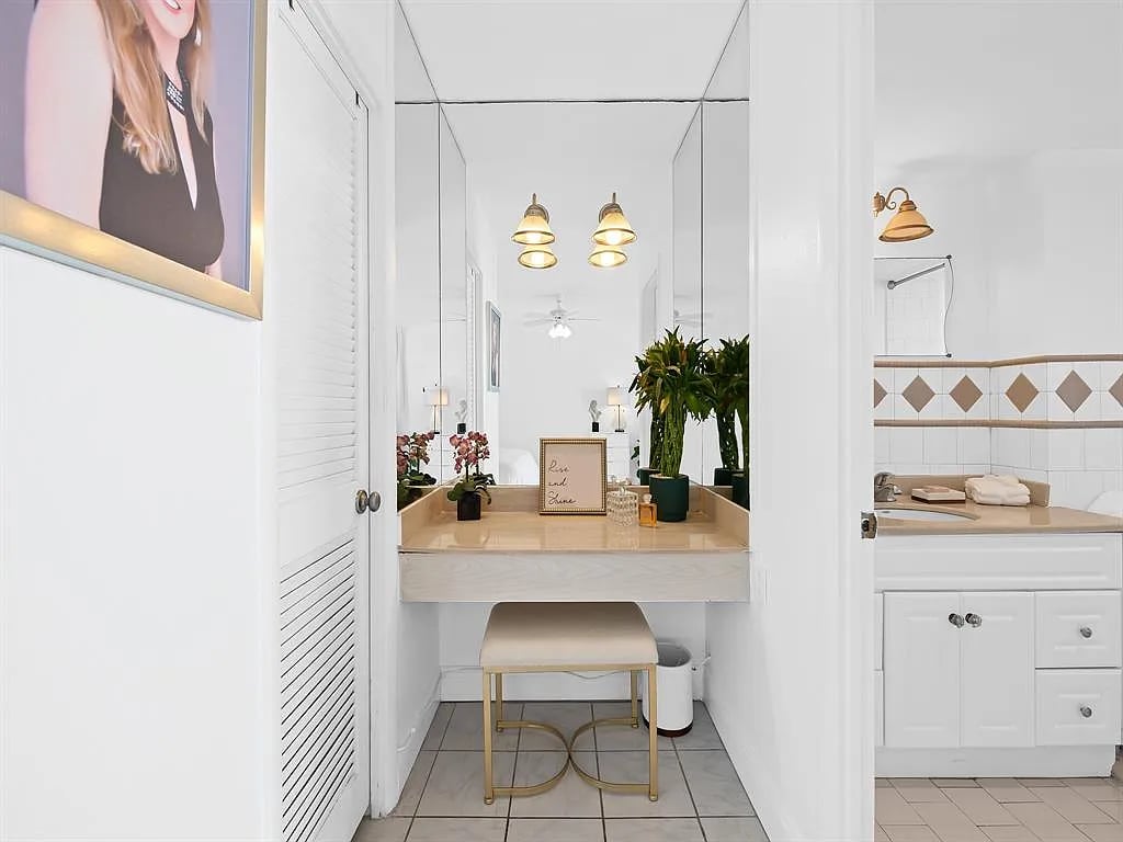 2101 S Ocean Drive 801