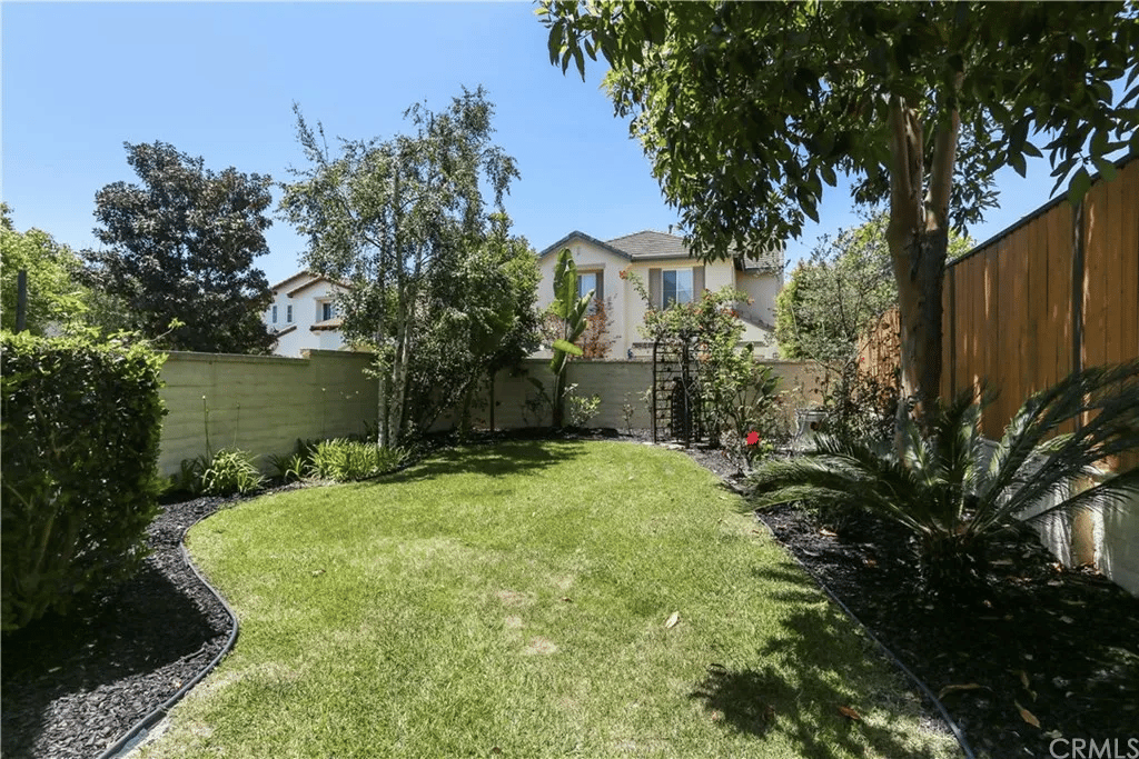 53 Southern Hills Dr