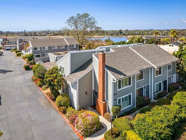 2525 Jefferson St, #A