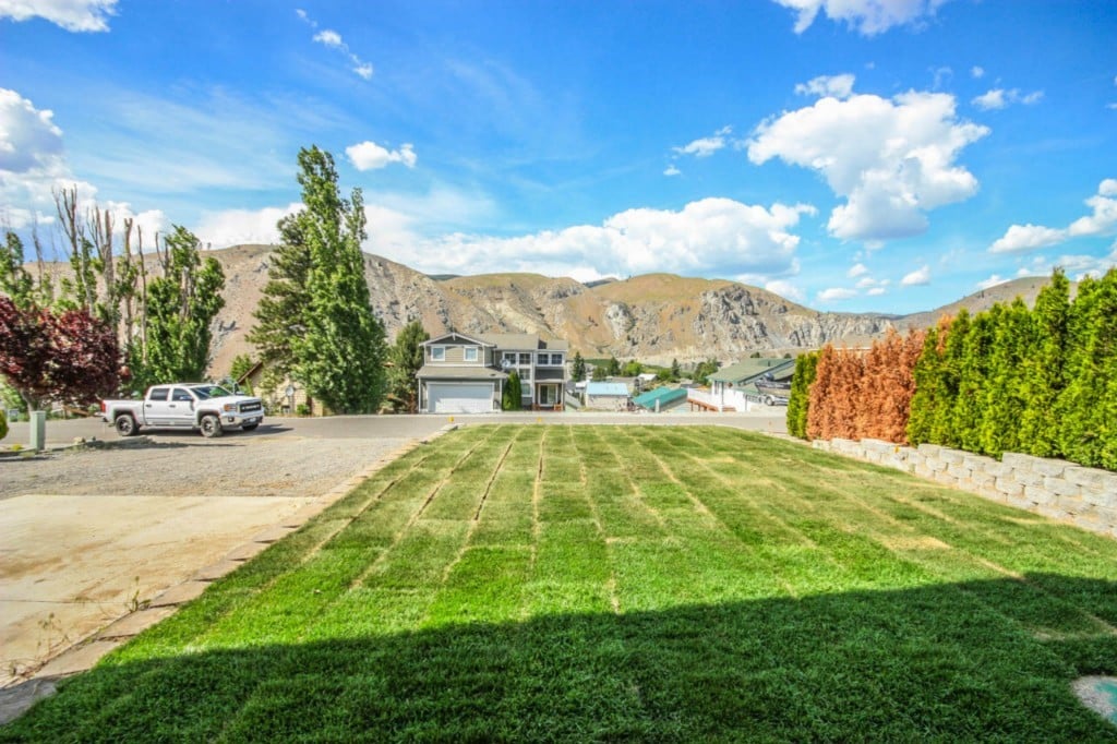 170 E Emerson Dr