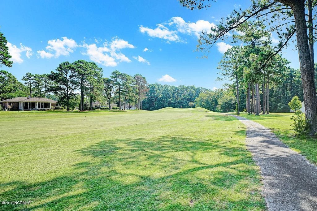 Have Your Cake And Eat It To. 115 Yaupon CT, Hampstead, NC