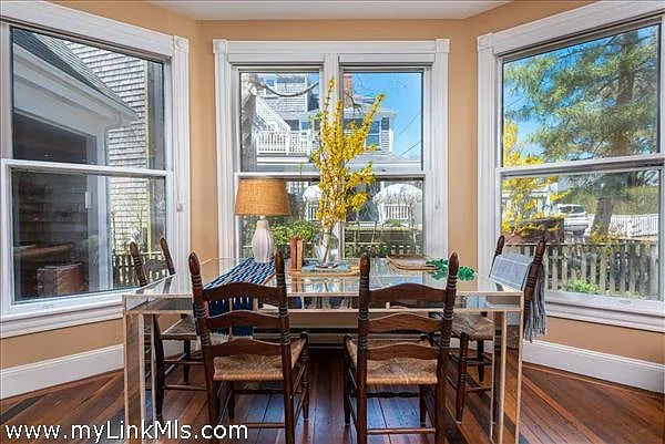 8 Cliff Road #2