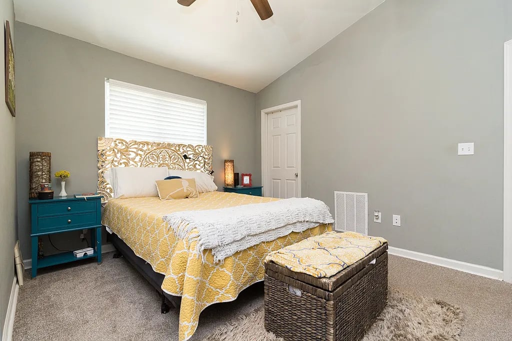 1706 Queen Anne Ct