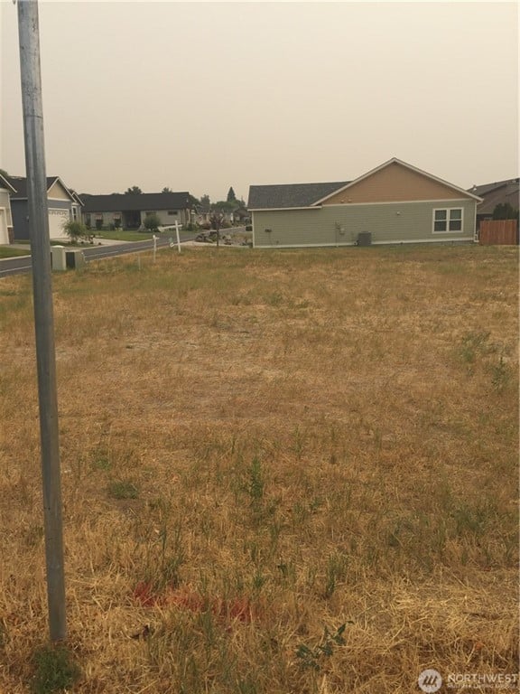 407 Ridgewood Dr