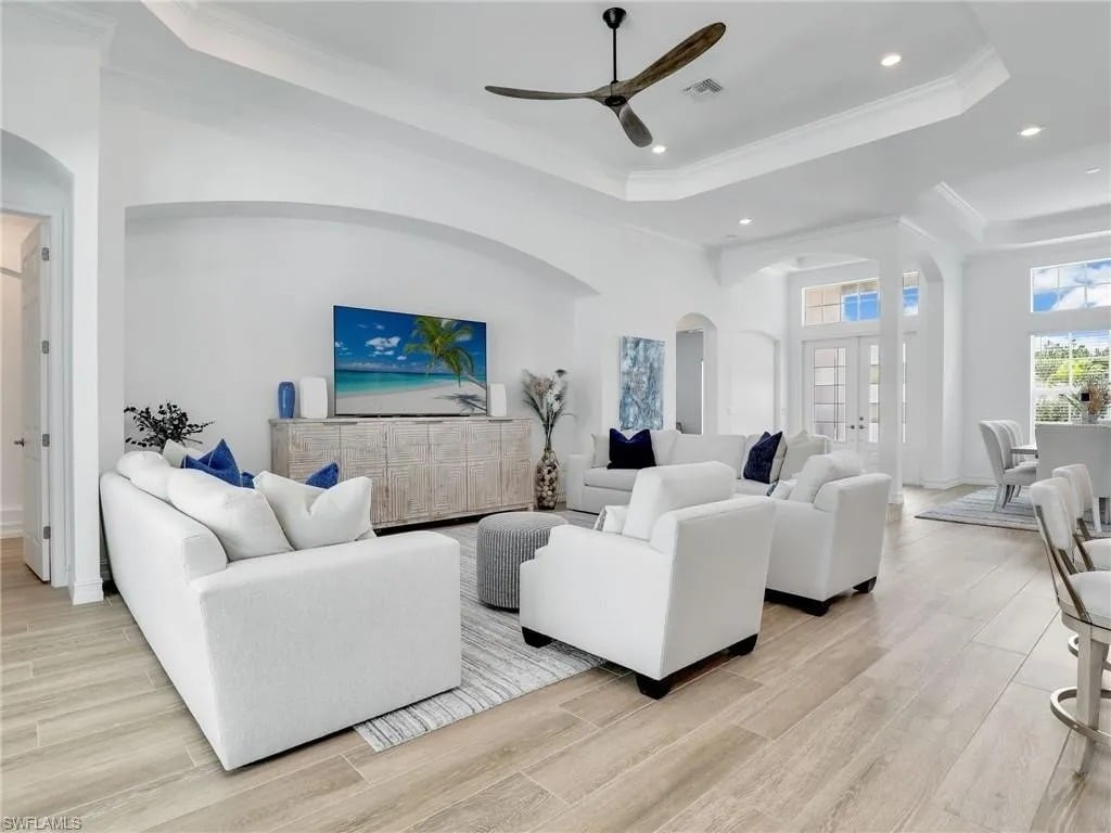 14220 Blue Bay Cir