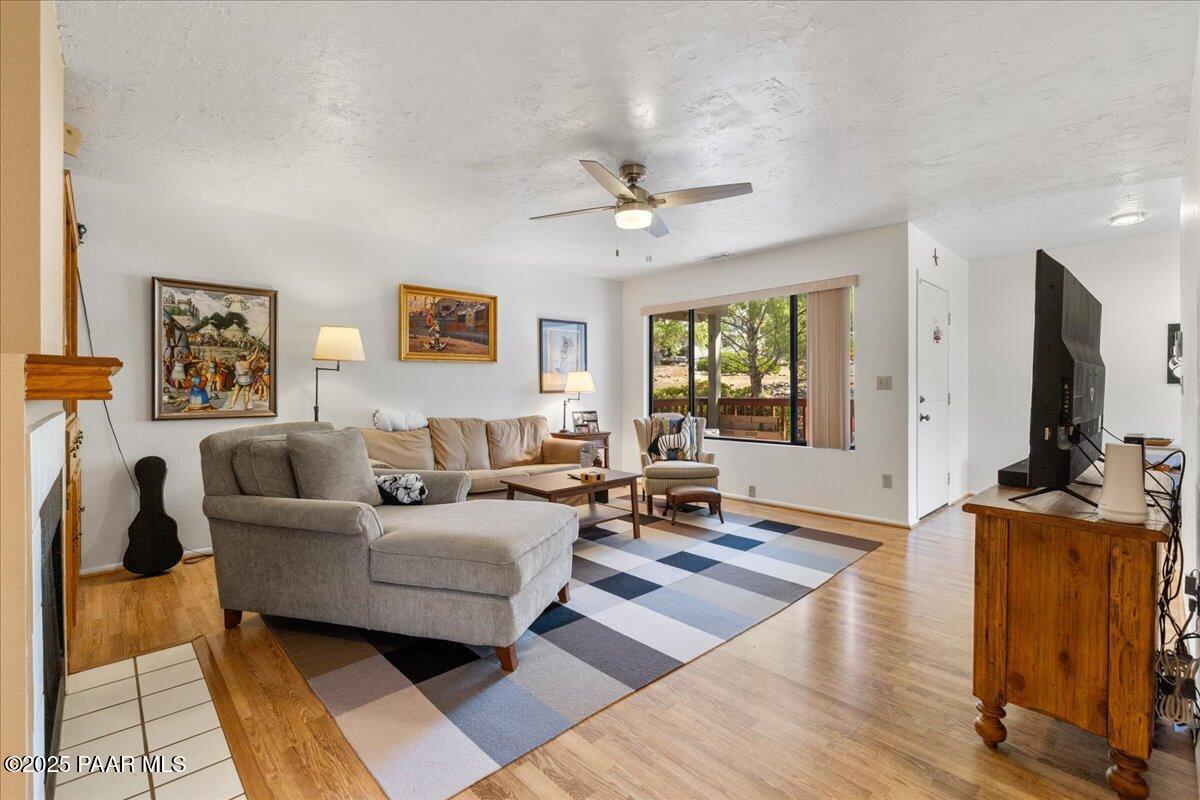 3089 Peaks View Ln, #6e