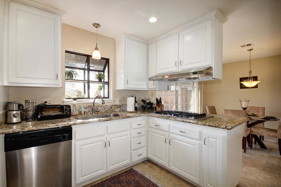 Just Sold in College Greens! Represented Seller