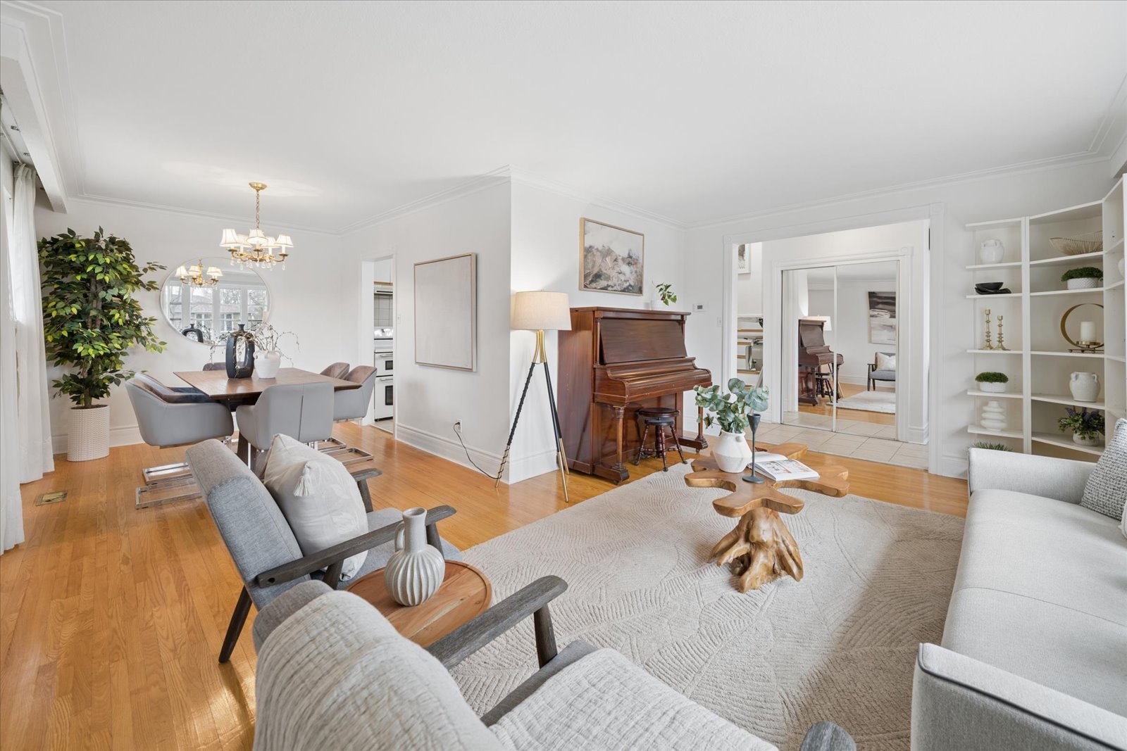 2 Valleycrest Ave