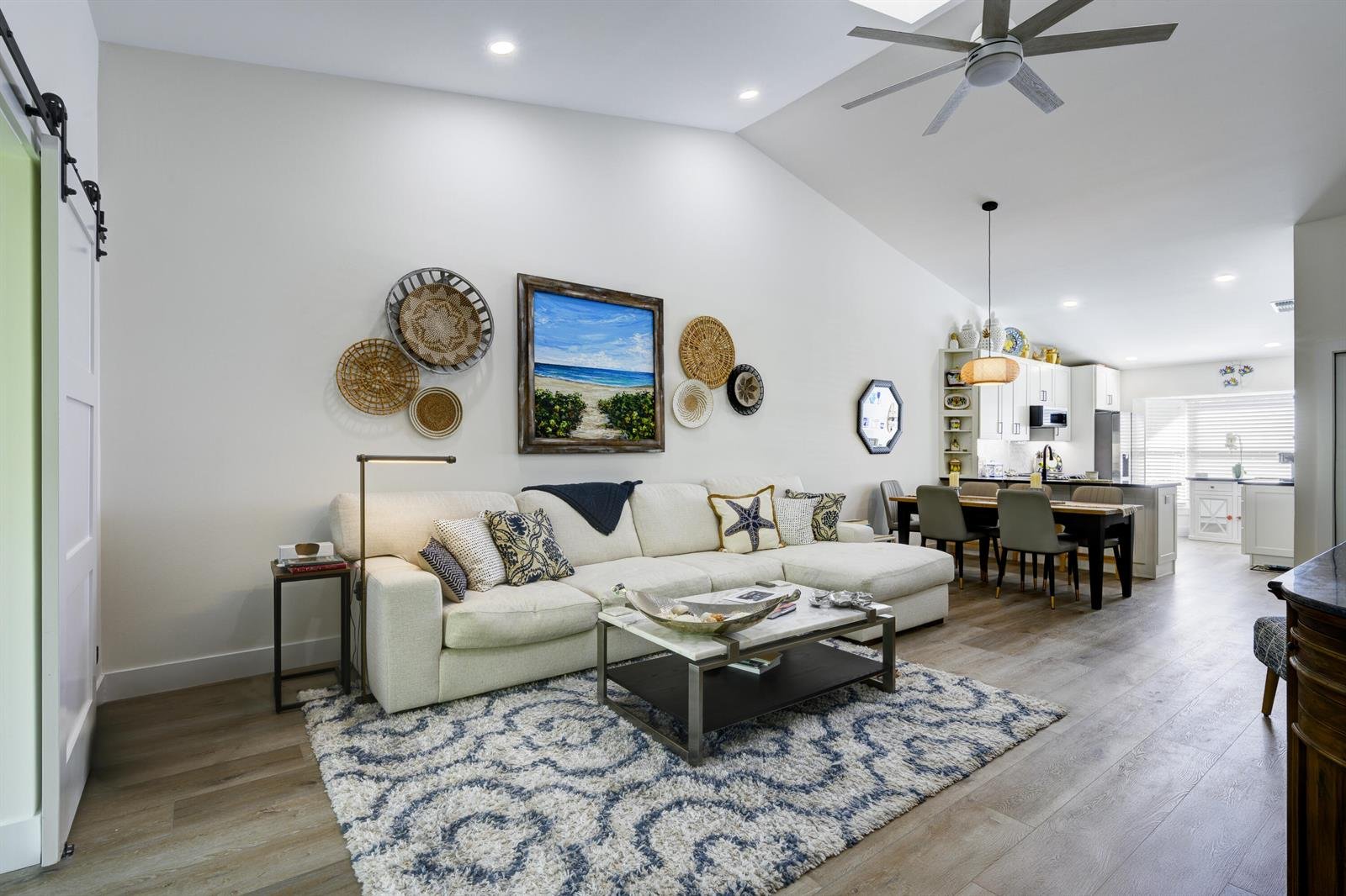 10976 SE Sea Pines Circle