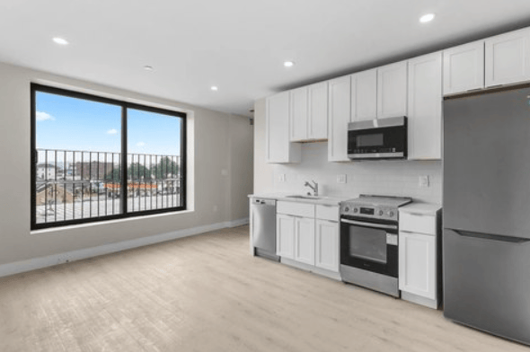 Which Realtor Helps First Responders and Essential Workers in Worcester, MA?