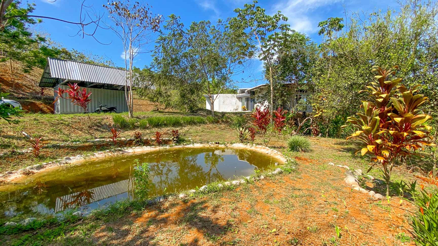 32-Acre Self-Sustainable Off-Grid Farm Near Ojochal with House, Solar Power & River