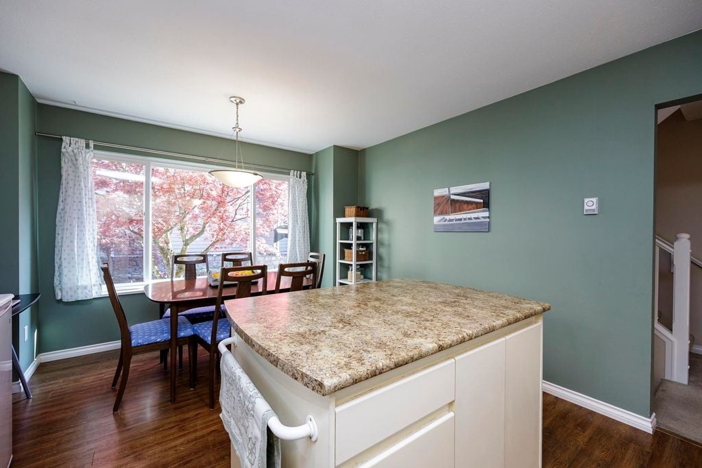 215 E Keith Rd, #2