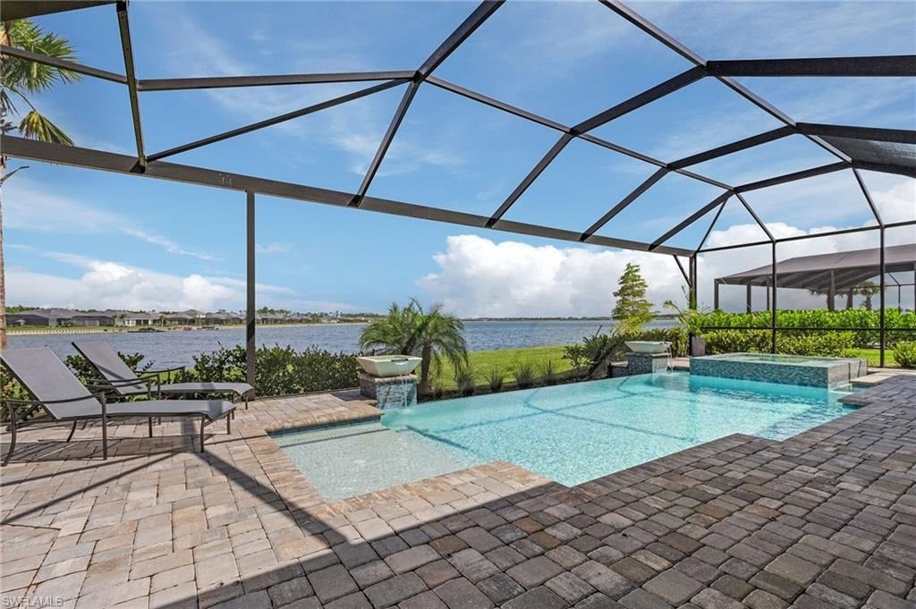 14392 Blue Bay Cir